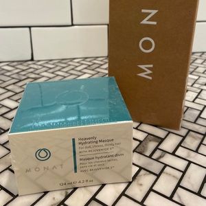 Monat Heavenly Hydrating Mask